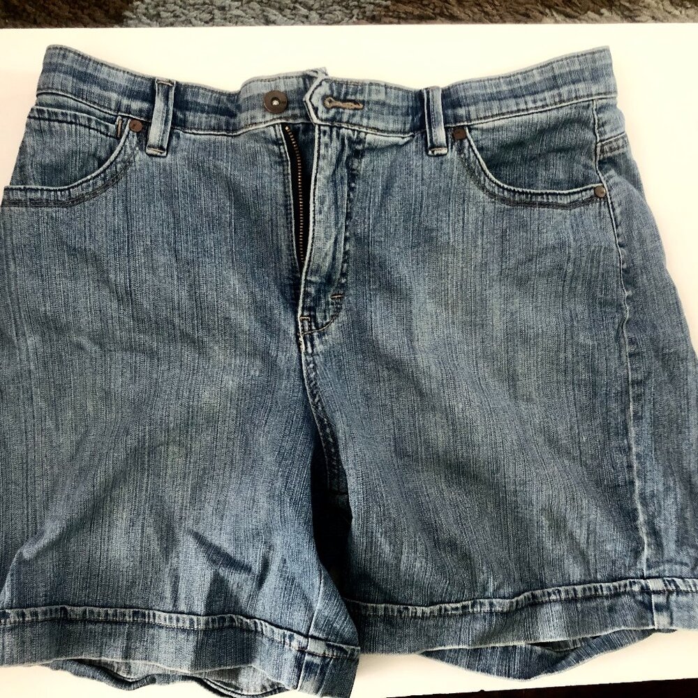 Women's Lee Comfort Stretch Waistband Denim Jean Shorts Size Medium